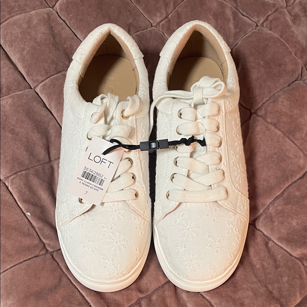 LOFT Women's Cream Floral Sneakers